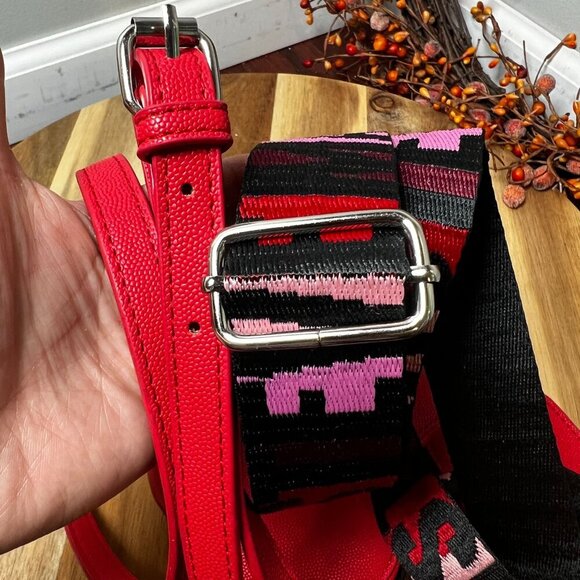 Steve Madden Allie Heart Charm Crossbody Bag w/ Detachable Pouch Lipstick Red - Picture 3 of 11